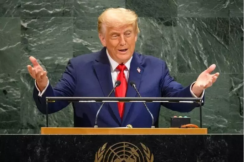 Trump ने ‘बोर्ड ऑफ पीस’ को गाजा से आगे बढ़ाने और इसे UN से ऊपर रखने पर जोर दिया Trump ने ‘बोर्ड ऑफ पीस’ को गाजा से आगे बढ़ाने और इसे UN से ऊपर रखने पर जोर दिया