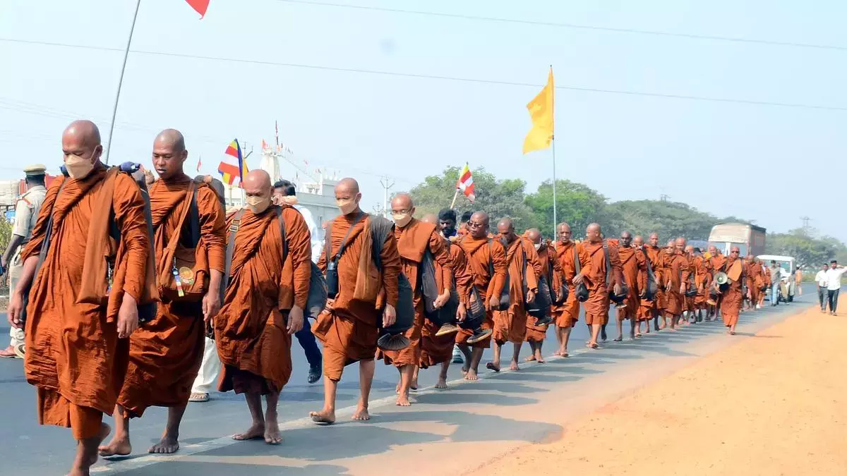 Telangana : भिक्षुओं की यात्रा 2 मार्च को बुद्धवनम में समाप्त होगी Telangana : भिक्षुओं की यात्रा 2 मार्च को बुद्धवनम में समाप्त होगी