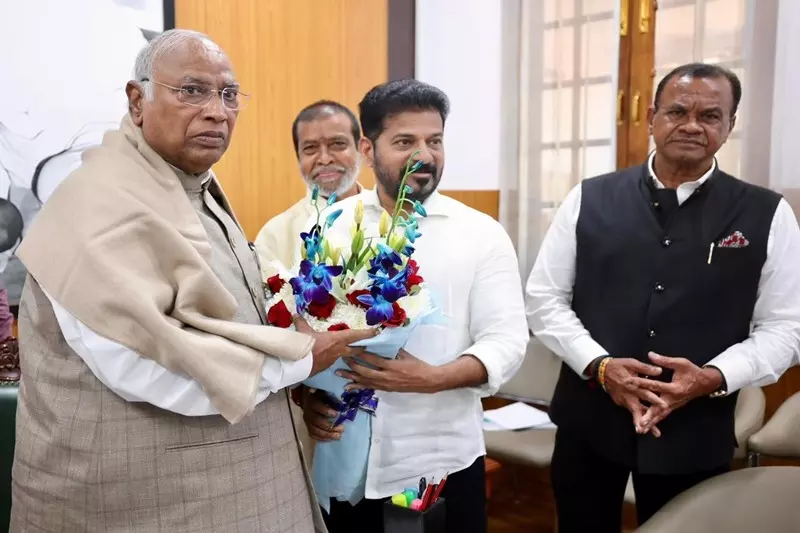 Telangana में सरकार के प्रदर्शन का आकलन, संगठन पर फोकस Telangana में सरकार के प्रदर्शन का आकलन, संगठन पर फोकस