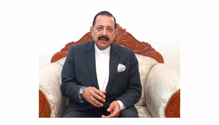 भविष्य में AI जीन सीक्वेंसिंग से ‘पर्सनलाइज़्ड’ मेडिकल प्रिस्क्रिप्शन मिल सकेंगे: Dr. Jitendra भविष्य में AI जीन सीक्वेंसिंग से ‘पर्सनलाइज़्ड’ मेडिकल प्रिस्क्रिप्शन मिल सकेंगे: Dr. Jitendra
