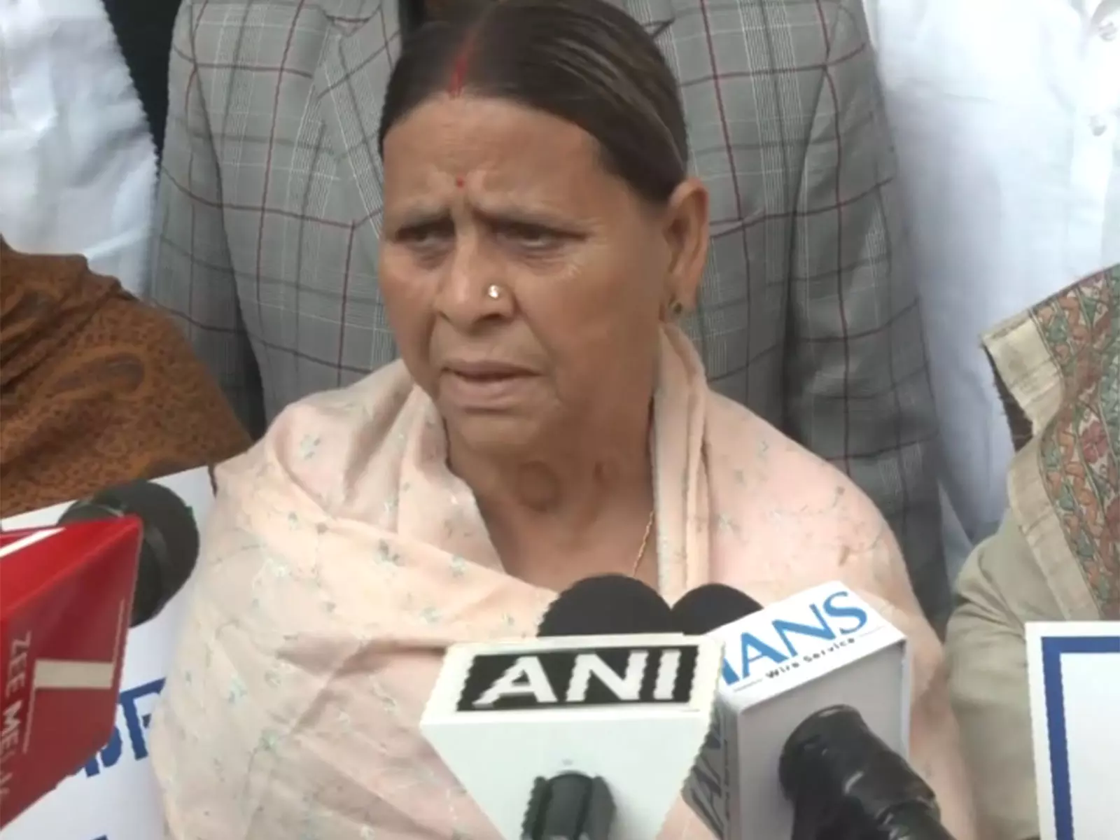 क्या यही राम राज्य है? Rabri Devi ने बिहार सरकार पर साधा निशाना क्या यही राम राज्य है? Rabri Devi ने बिहार सरकार पर साधा निशाना