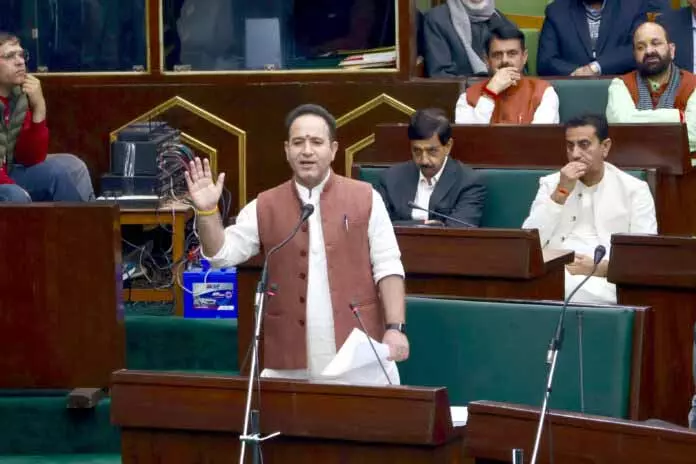 मोदी ने सुरक्षित माहौल दिया, NC को J&K के युवाओं को नौकरी देनी चाहिए: LoP मोदी ने सुरक्षित माहौल दिया, NC को J&K के युवाओं को नौकरी देनी चाहिए: LoP