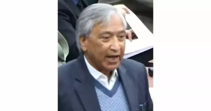 Tarigami, पर्रा ने अनजान अखबारों को ज़्यादा से ज़्यादा विज्ञापन देने पर चिंता जताई Tarigami, पर्रा ने अनजान अखबारों को ज़्यादा से ज़्यादा विज्ञापन देने पर चिंता जताई