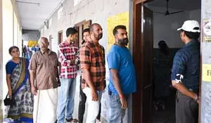 एसआईआर के बाद केरल की अंतिम मतदाता सूची में 2.69 करोड़ मतदाता दर्ज एसआईआर के बाद केरल की अंतिम मतदाता सूची में 2.69 करोड़ मतदाता दर्ज