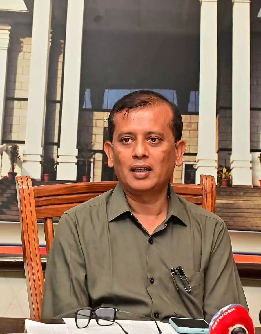 जिले के 56,941 वोटरों को नोटिस: Deputy Commissioner जिले के 56,941 वोटरों को नोटिस: Deputy Commissioner