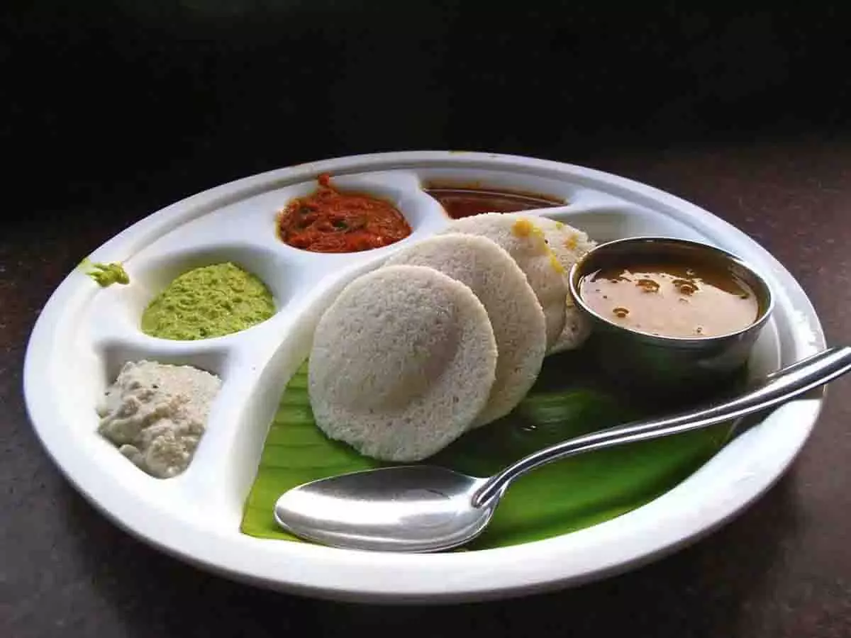 LB Nagar में चटनी में इडली स्टीमर में धमाका, 3 कर्मचारी घायल LB Nagar में चटनी में इडली स्टीमर में धमाका, 3 कर्मचारी घायल