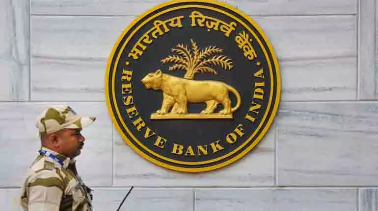 RBI मीटिंग मिनट्स में इकोनॉमिक ग्रोथ में उम्मीद, महंगाई में नरमी दिखी RBI मीटिंग मिनट्स में इकोनॉमिक ग्रोथ में उम्मीद, महंगाई में नरमी दिखी