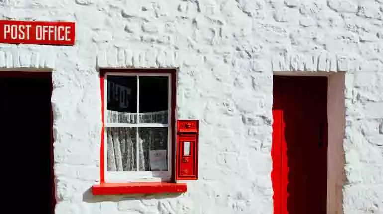 फरवरी 2026 में Post office मंथली इनकम स्कीम: यह किसके लिए सही है और किसे इसे छोड़ देना चाहिए फरवरी 2026 में Post office मंथली इनकम स्कीम: यह किसके लिए सही है और किसे इसे छोड़ देना चाहिए