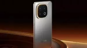120W चार्जिंग के साथ 2026 के टॉप स्मार्टफोन! OnePlus 15, IQOO 13 समेत जानें पूरी लिस्ट 120W चार्जिंग के साथ 2026 के टॉप स्मार्टफोन! OnePlus 15, IQOO 13 समेत जानें पूरी लिस्ट