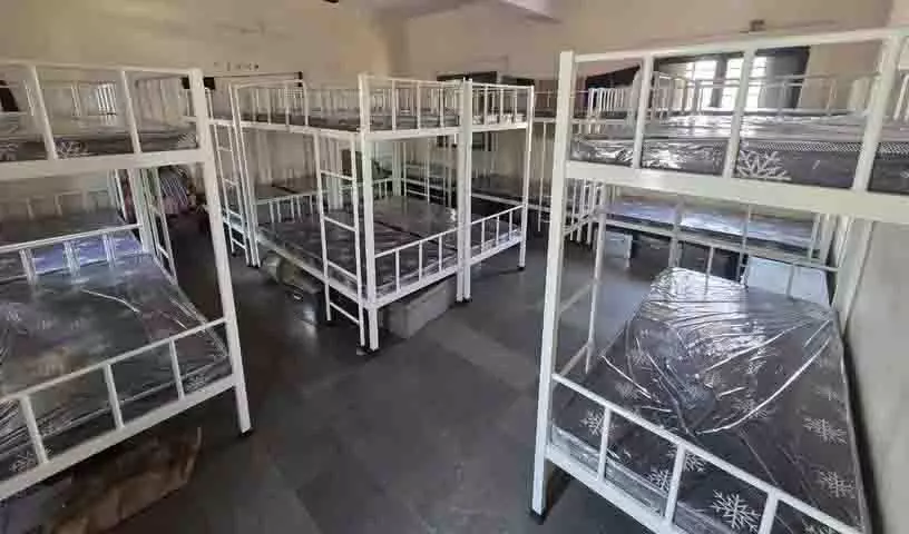 Hyundai ने सरकारी हॉस्टल को 295 बंक बेड और 590 गद्दे दान किए Hyundai ने सरकारी हॉस्टल को 295 बंक बेड और 590 गद्दे दान किए