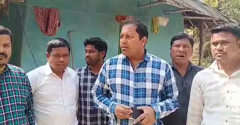 Malda के एक प्रवासी की बिल्डिंग से गिरकर मौत हो गई Malda के एक प्रवासी की बिल्डिंग से गिरकर मौत हो गई