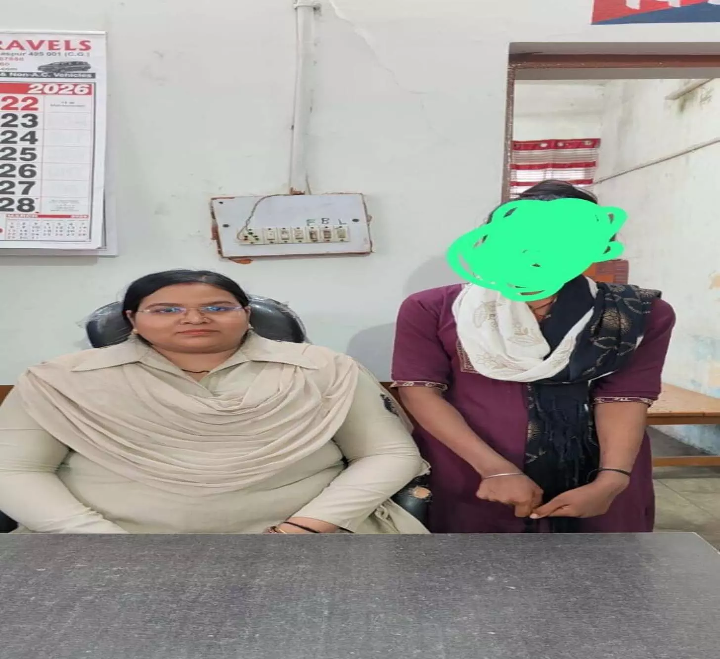 15 वर्षीय गुम नाबालिग बालिका को पुलिस ने चंद घंटे में किया बरामद 15 वर्षीय गुम नाबालिग बालिका को पुलिस ने चंद घंटे में किया बरामद