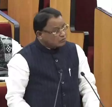 CM माझी ने कृषि और स्वास्थ्य पर फोकस के साथ 3.10 लाख करोड़ रुपए का बजट पेश किया CM माझी ने कृषि और स्वास्थ्य पर फोकस के साथ 3.10 लाख करोड़ रुपए का बजट पेश किया