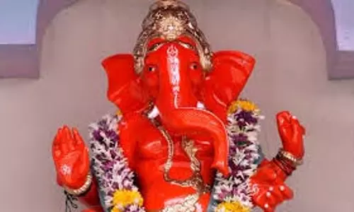 Dhundhiraj Chaturthi 2026: आज रखा जाएगा ढुण्ढिराज चतुर्थी का व्रत, जान लें पूजा का शुभ समय और विधि Dhundhiraj Chaturthi 2026: आज रखा जाएगा ढुण्ढिराज चतुर्थी का व्रत, जान लें पूजा का शुभ समय और विधि
