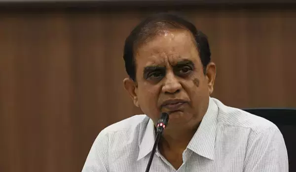 Telangana: मतदाता सूची संशोधन अभियान ने गति पकड़ी Telangana: मतदाता सूची संशोधन अभियान ने गति पकड़ी
