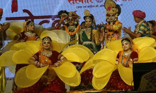 Jaipur: 2026 लोक कला महोत्सव में दिखी परंपरा की झलक Jaipur: 2026 लोक कला महोत्सव में दिखी परंपरा की झलक