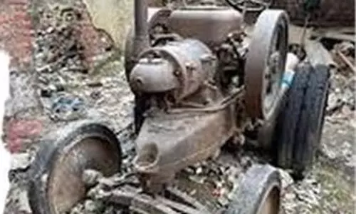 Punjab :खंडहर से कैलिफोर्निया तक: 105 साल पुराने ट्रैक्टर की करोड़ों में डील Punjab :खंडहर से कैलिफोर्निया तक: 105 साल पुराने ट्रैक्टर की करोड़ों में डील