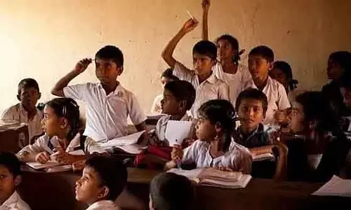 RTE नियमों का पालन न करने पर ठाणे के 175 स्कूल जांच के दायरे में RTE नियमों का पालन न करने पर ठाणे के 175 स्कूल जांच के दायरे में