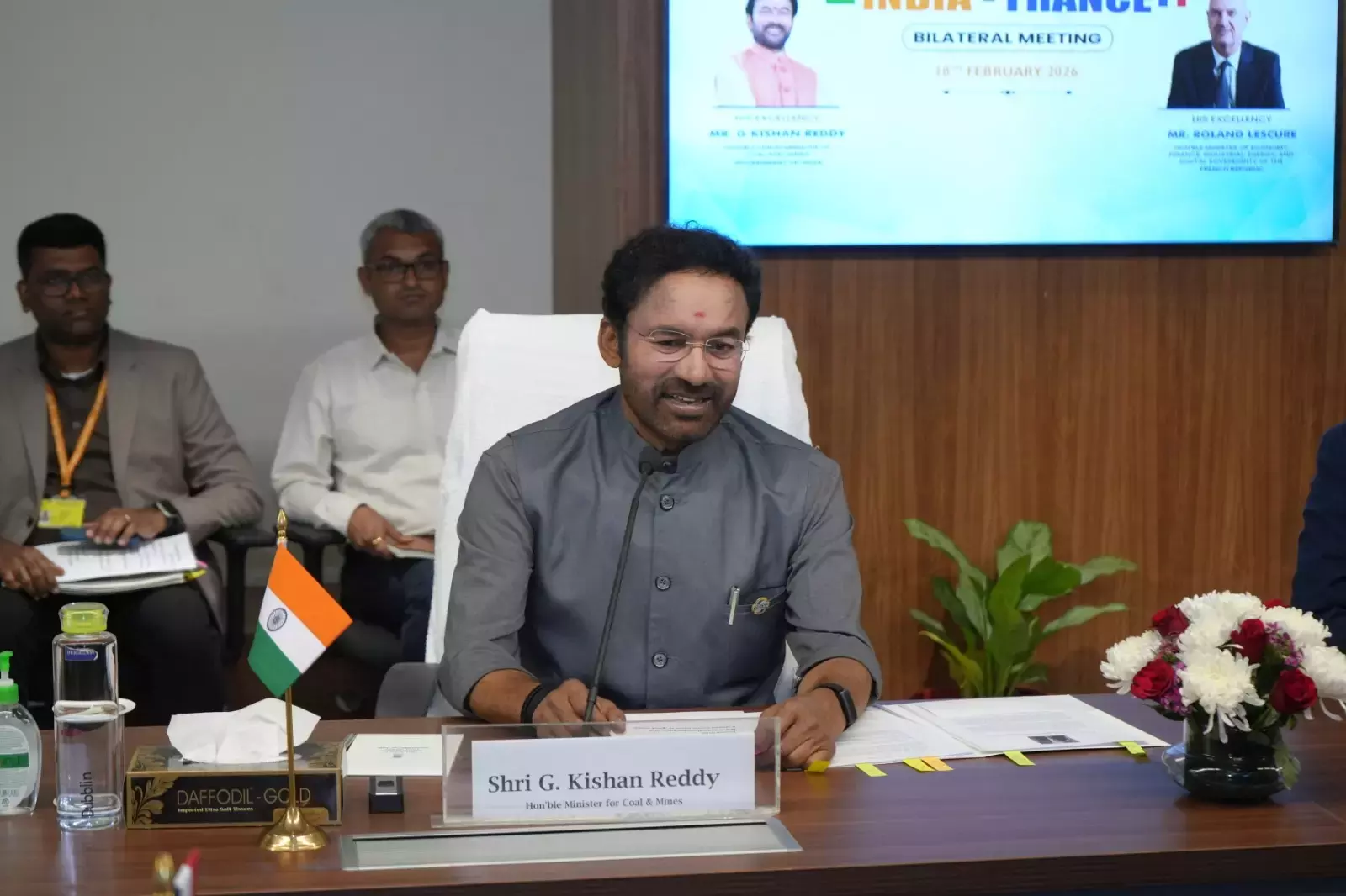 Kishan रेड्डी ने टॉपलेस प्रोटेस्ट पर कांग्रेस को राष्ट्रीय शर्म बताया Kishan रेड्डी ने टॉपलेस प्रोटेस्ट पर कांग्रेस को राष्ट्रीय शर्म बताया