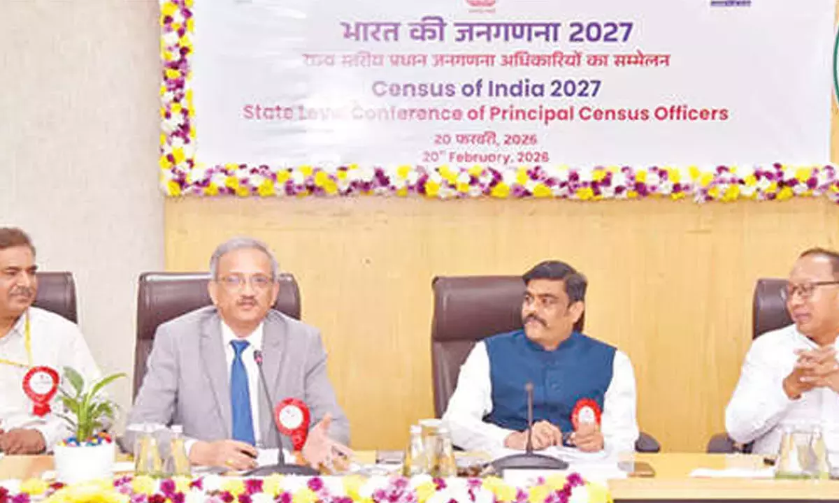 Collectors से 2027 में भारत की पहली डिजिटल जनगणना का नेतृत्व करने को कहा गया