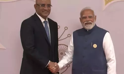 अयोध्या पहुंचे गुयाना के उप उपराष्ट्रपति डॉ. भरत जगदेव, दर्शन के साथ राम मंदिर परिसर का लेंगे जायजा