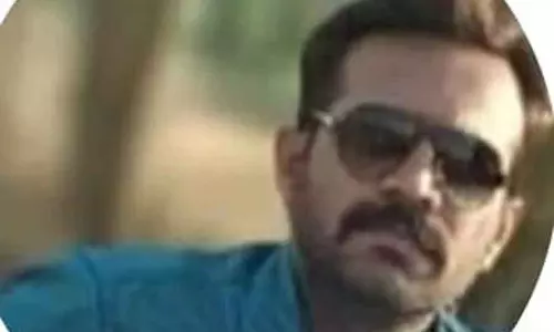 Manchenahalli : लोकायुक्त के जाल में फंसा गांव का अकाउंटेंट Manchenahalli : लोकायुक्त के जाल में फंसा गांव का अकाउंटेंट