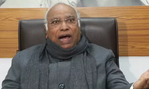 Congress ने AI इम्पैक्ट समिट 2026 में शर्टलेस प्रोटेस्ट का बचाव किया