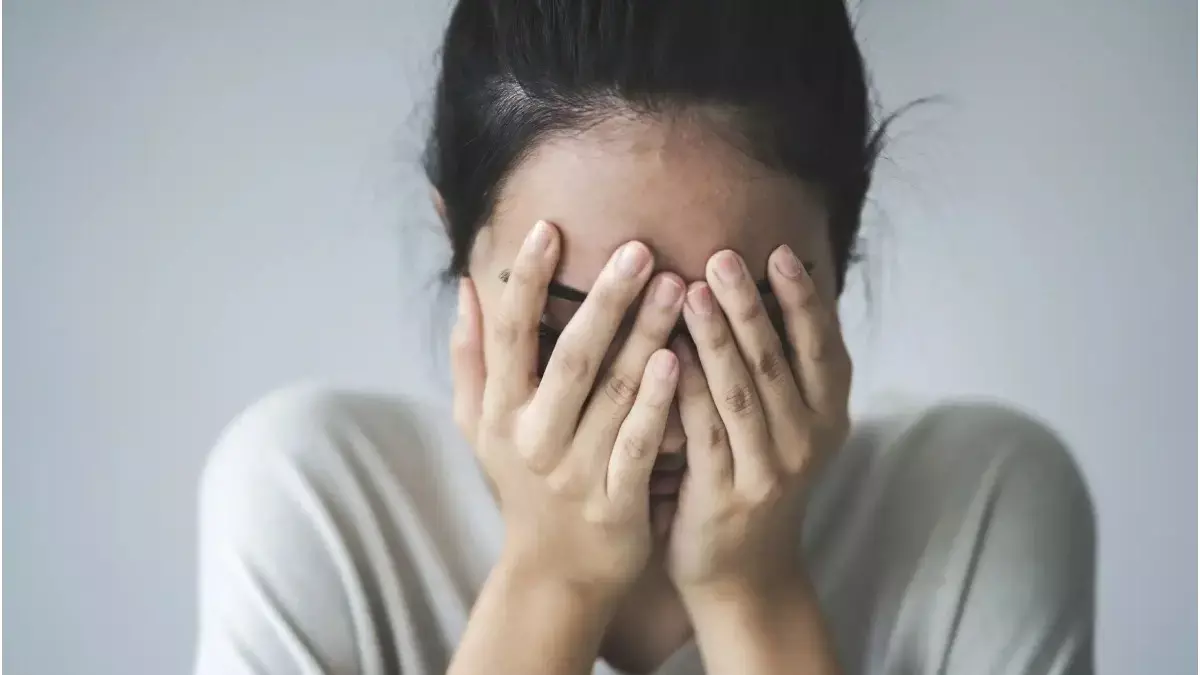 क्या आपको लगता है कि आपको स्ट्रेस है? इन लक्षणों पर ध्यान दें