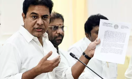 यह बेहद निंदनीय है कि यूथ कांग्रेस ने AI शिखर सम्मेलन का इस्तेमाल तुच्छ राजनीतिक हथकंडों के लिए किया: KTR