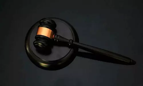 Odisha: राउरकेला POCSO कोर्ट ने बच्चे से रेप के जुर्म में एक व्यक्ति को उम्रकैद की सज़ा सुनाई Odisha: राउरकेला POCSO कोर्ट ने बच्चे से रेप के जुर्म में एक व्यक्ति को उम्रकैद की सज़ा सुनाई