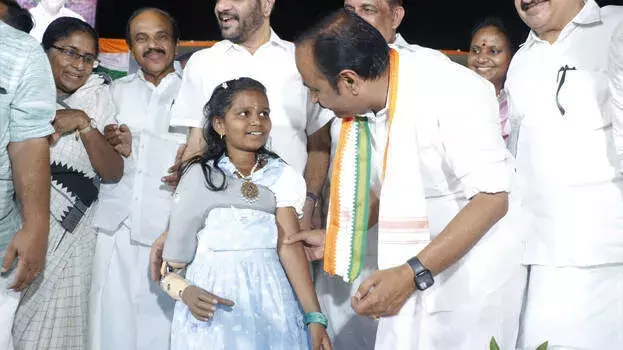 kerala: मासूम विनोदिनी की सर्जरी पर सवाल, आरोप मामूली धाराओं में दर्ज