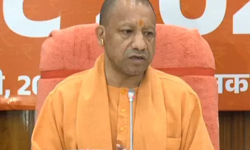 Fatehpur सड़क दुर्घटना में 4 लोगों की मौत के बाद मुख्यमंत्री योगी आदित्यनाथ ने संज्ञान लिया