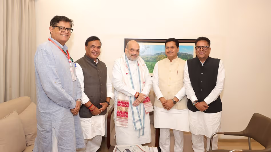 Bhupen बोरा ने गुवाहाटी में अमित शाह से मुलाकात की Bhupen बोरा ने गुवाहाटी में अमित शाह से मुलाकात की