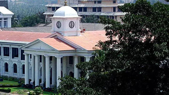 kerala: स्पोर्ट्स काउंसिल ने टेम्पररी स्टाफ को रेगुलर करने की सिफारिश की kerala: स्पोर्ट्स काउंसिल ने टेम्पररी स्टाफ को रेगुलर करने की सिफारिश की