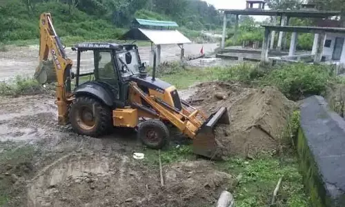 न्यूगल में अवैध खनन के लिए JCB मालिक पर 50,000 रुपये का जुर्माना न्यूगल में अवैध खनन के लिए JCB मालिक पर 50,000 रुपये का जुर्माना