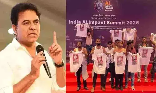 AI समिट में यूथ कांग्रेस का विरोध प्रदर्शन.. KTR की कड़ी आलोचना