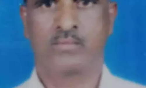 Nyamathi : काशी की तीर्थ यात्रा के दौरान दिल का दौरा पड़ने से उनकी मृत्यु हो गई Nyamathi : काशी की तीर्थ यात्रा के दौरान दिल का दौरा पड़ने से उनकी मृत्यु हो गई