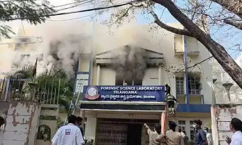 हैदराबाद में forensic lab में आग लगने से 1,100 ज़रूरी फाइलें जलकर खाक हो गईं