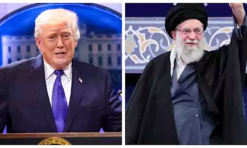 Trump ईरान के खामेनेई और उनके बेटे पर टारगेटेड स्ट्राइक पर विचार कर रहे हैं: रिपोर्ट Trump ईरान के खामेनेई और उनके बेटे पर टारगेटेड स्ट्राइक पर विचार कर रहे हैं: रिपोर्ट