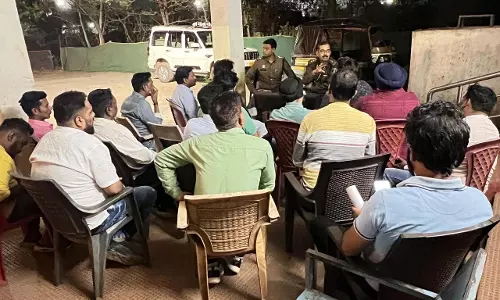 रायपुर ग्रामीण पुलिस की होटल-लॉज-ढाबा संचालकों के साथ अहम बैठक रायपुर ग्रामीण पुलिस की होटल-लॉज-ढाबा संचालकों के साथ अहम बैठक