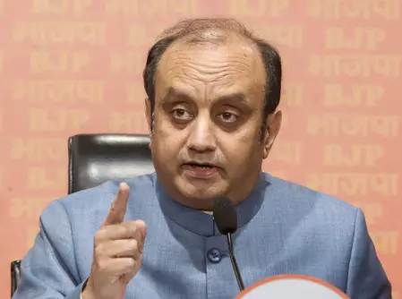 एआई समिट में हंगामा: सुधांशु त्रिवेदी ने यूथ कांग्रेस को बताया लश्कर-ए-राहुल, बोले- देश कभी माफ नहीं करेगा एआई समिट में हंगामा: सुधांशु त्रिवेदी ने यूथ कांग्रेस को बताया लश्कर-ए-राहुल, बोले- देश कभी माफ नहीं करेगा