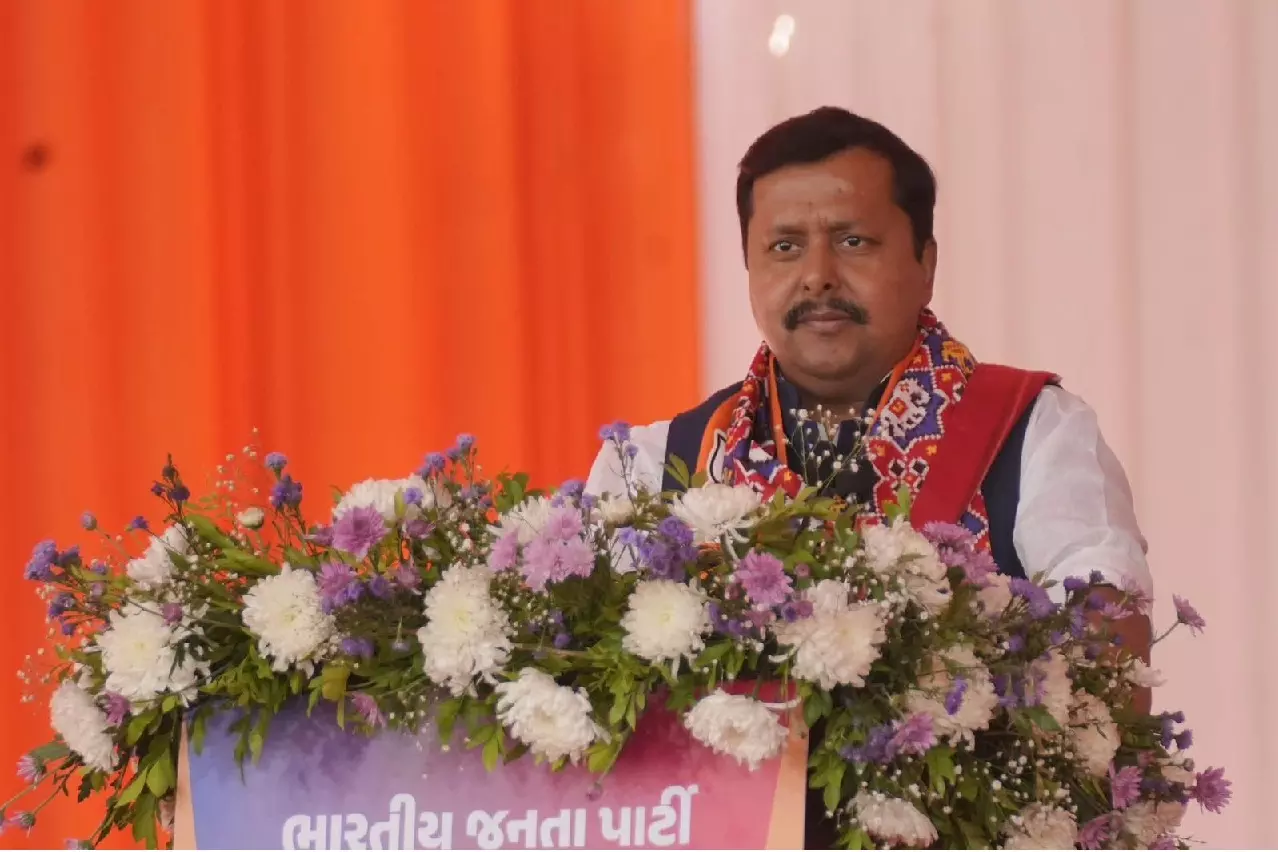 कांग्रेस सभी भारतीयों को शर्मसार कर रही है: AI समिट के विरोध पर BJP अध्यक्ष कांग्रेस सभी भारतीयों को शर्मसार कर रही है: AI समिट के विरोध पर BJP अध्यक्ष