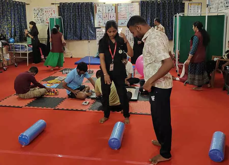 Endosulfan पीड़ितों के लिए केयर सेंटर: राज्य की ओर से पहला खास प्रयास Endosulfan पीड़ितों के लिए केयर सेंटर: राज्य की ओर से पहला खास प्रयास