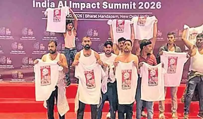 पटियाला कोर्ट ने AI समिट प्रोटेस्ट में 4 आरोपियों को पुलिस कस्टडी में भेजा पटियाला कोर्ट ने AI समिट प्रोटेस्ट में 4 आरोपियों को पुलिस कस्टडी में भेजा