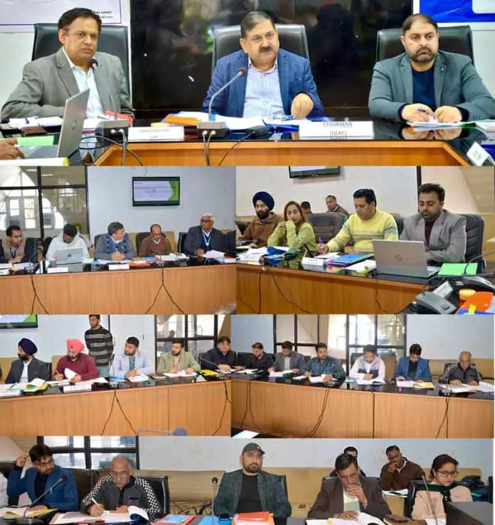 DDC पुंछ ने बैंकों के प्रदर्शन की समीक्षा के लिए DLRC बैठक की अध्यक्षता की DDC पुंछ ने बैंकों के प्रदर्शन की समीक्षा के लिए DLRC बैठक की अध्यक्षता की