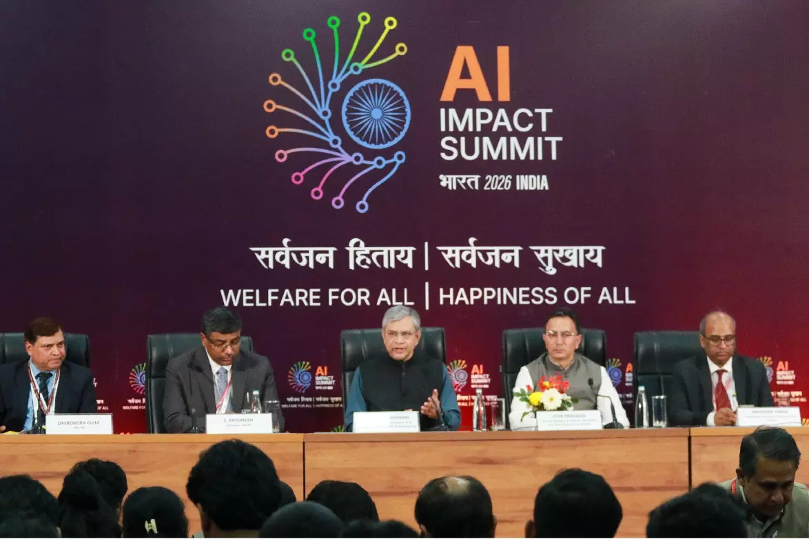 88 देशों और अंतरराष्ट्रीय संगठनों ने AI पर नई दिल्ली घोषणा का समर्थन किया 88 देशों और अंतरराष्ट्रीय संगठनों ने AI पर नई दिल्ली घोषणा का समर्थन किया