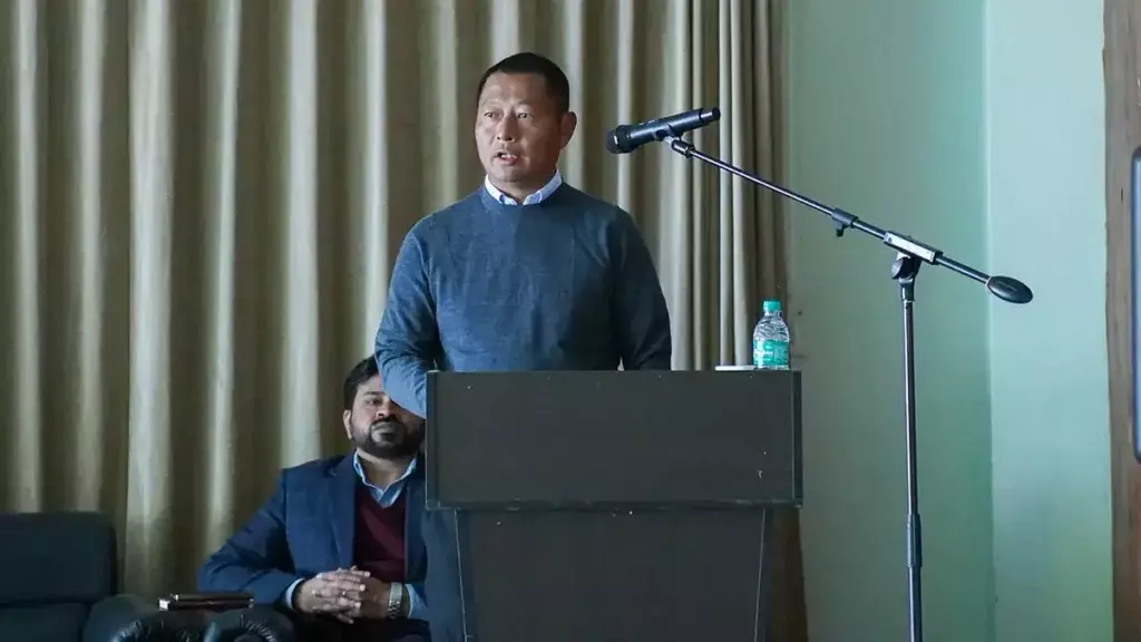 नागालैंड एजुकेशन प्रोजेक्ट द लाइटहाउस ने LSC कॉन्ट्रैक्टर्स को ESS पर ट्रेनिंग दी नागालैंड एजुकेशन प्रोजेक्ट द लाइटहाउस ने LSC कॉन्ट्रैक्टर्स को ESS पर ट्रेनिंग दी