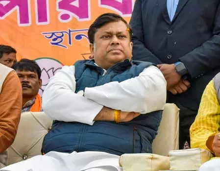 पश्चिम बंगाल के DGP ने केंद्रीय राज्य मंत्री सुकांता मजूमदार को भेजा कानूनी नोटिस पश्चिम बंगाल के DGP ने केंद्रीय राज्य मंत्री सुकांता मजूमदार को भेजा कानूनी नोटिस
