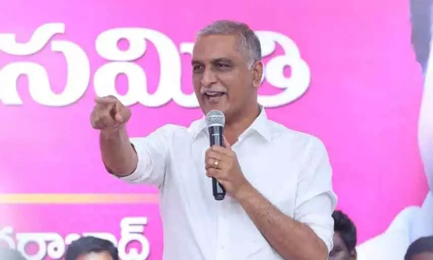 T. Harish Rao ने नगर निगम चुनाव में पुलिस की कथित सलेक्टिव कार्रवाई का आरोप लगाया T. Harish Rao ने नगर निगम चुनाव में पुलिस की कथित सलेक्टिव कार्रवाई का आरोप लगाया