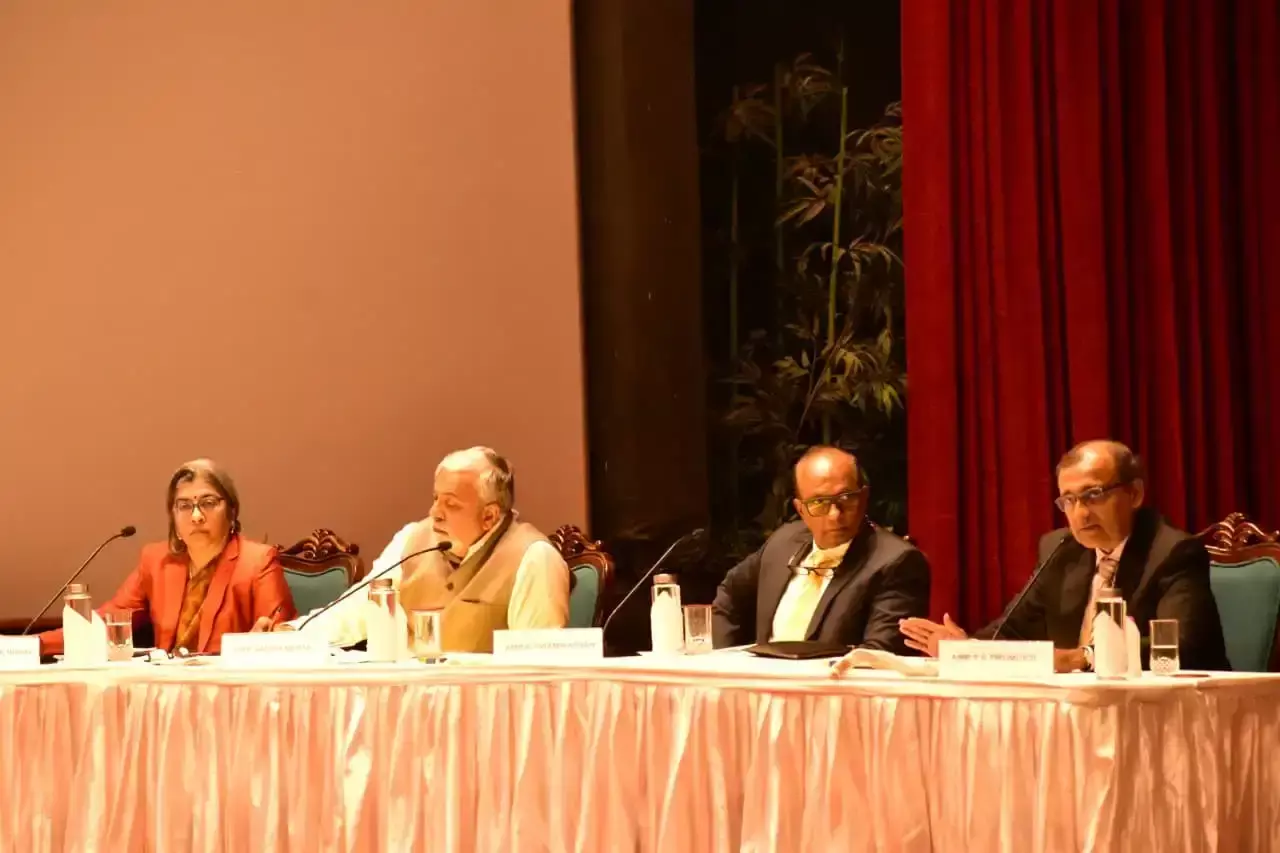 Jaipur: सैन्य सेमिनार में वैश्विक सहयोग पर चर्चा Jaipur: सैन्य सेमिनार में वैश्विक सहयोग पर चर्चा
